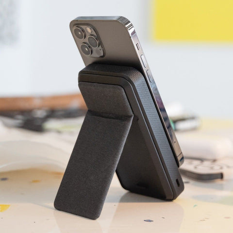 Image of Mophie Essential Powerstation Snap+ 10K Wireless With Stand Powerbank