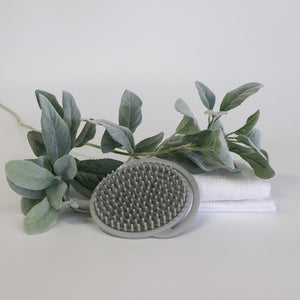 Haakaa Silicone Shampoo Brush Grey
